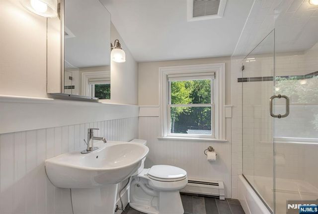 200 Katherine Road, Ridgewood, NJ 07450