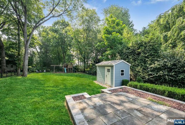 200 Katherine Road, Ridgewood, NJ 07450