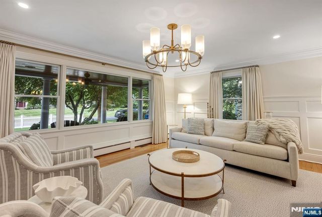 200 Katherine Road, Ridgewood, NJ 07450