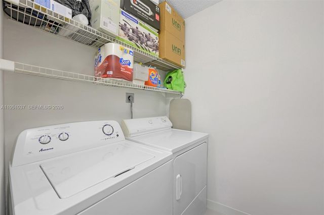 19555 E Country Club Dr 8303, Aventura, FL 33180