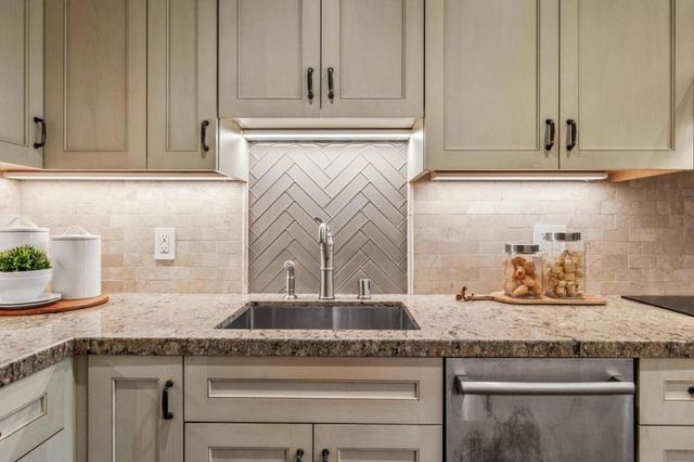 835 N Humboldt Street 203, San Mateo, CA 94401