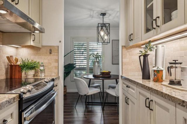 835 N Humboldt Street 203, San Mateo, CA 94401