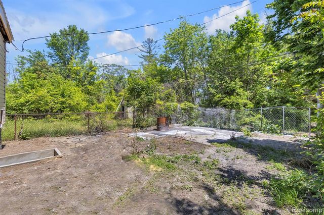 4050 Lillibridge Street, Detroit, MI 48214