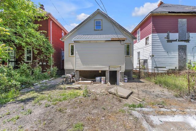 4050 Lillibridge Street, Detroit, MI 48214