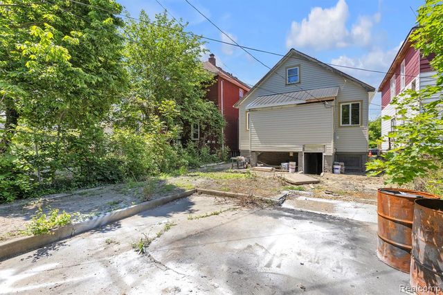 4050 Lillibridge Street, Detroit, MI 48214