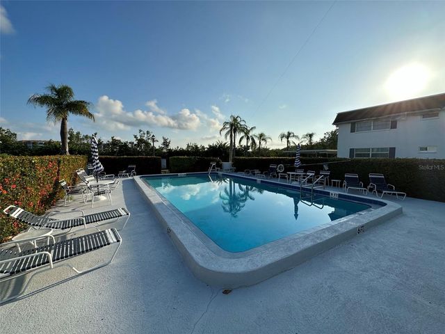 1641 SOUTHWOOD STREET 1641, Sarasota, FL 34231