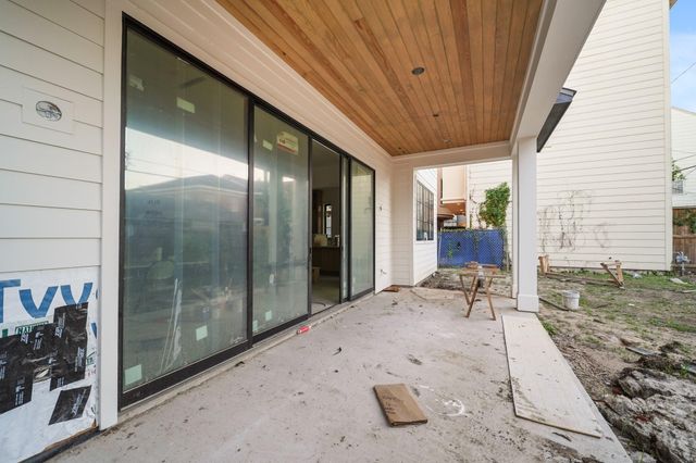 1642 Norfolk Street, Houston, TX 77006