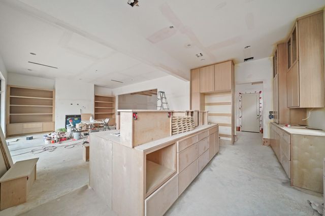 1642 Norfolk Street, Houston, TX 77006