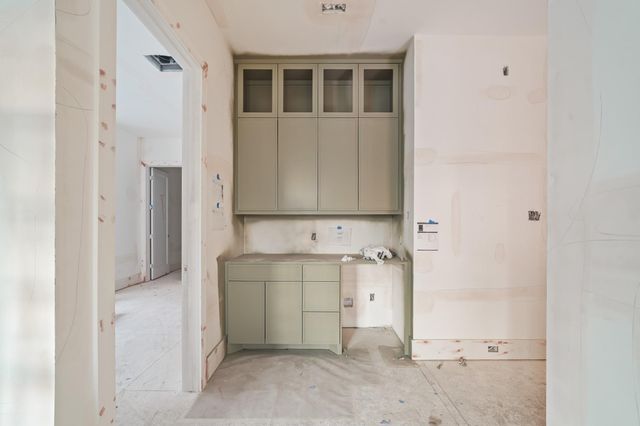 1642 Norfolk Street, Houston, TX 77006