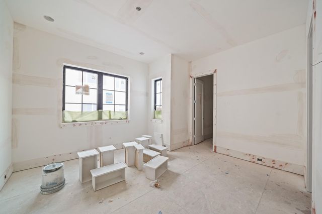 1642 Norfolk Street, Houston, TX 77006