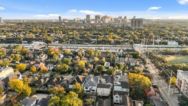 1642 Norfolk Street, Houston, TX 77006