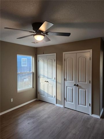 109 W Jefferson Street, Pittsburg, KS 66762