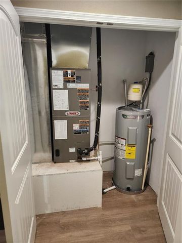 109 W Jefferson Street, Pittsburg, KS 66762