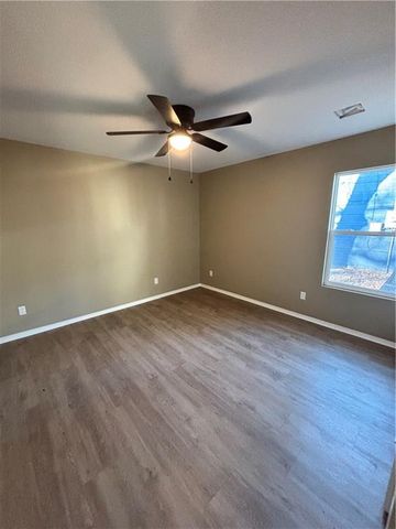 109 W Jefferson Street, Pittsburg, KS 66762