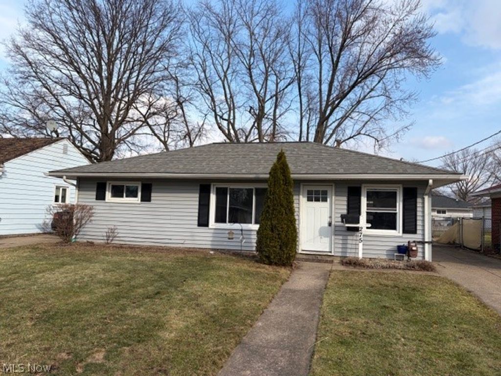 275 Lynne Drive, Sheffield Lake, OH 44054