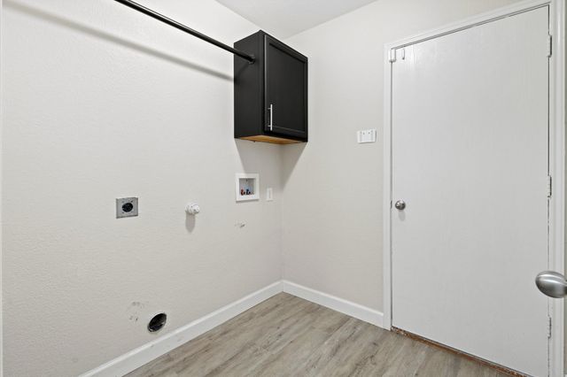 317 Briar Oaks Drive, Royse City, TX 75189