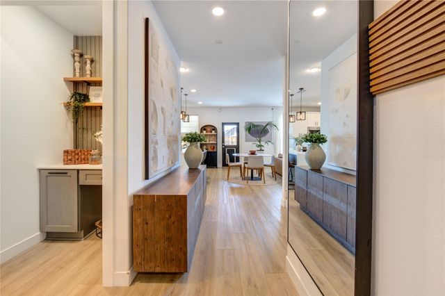 8206 Wave Arbor Drive, Cypress, TX 77433