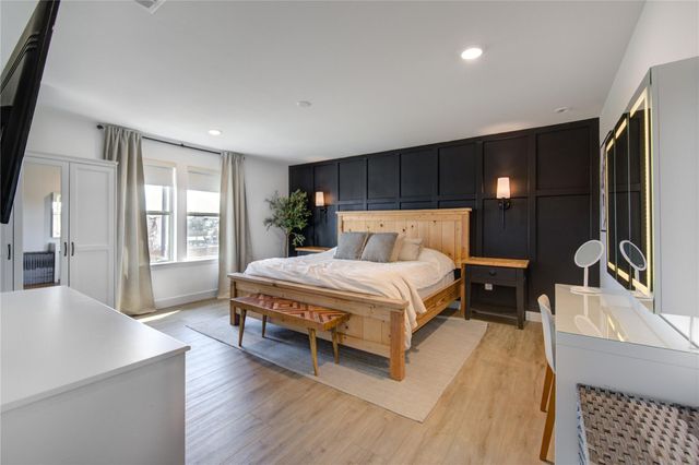 8206 Wave Arbor Drive, Cypress, TX 77433