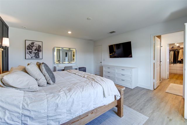 8206 Wave Arbor Drive, Cypress, TX 77433