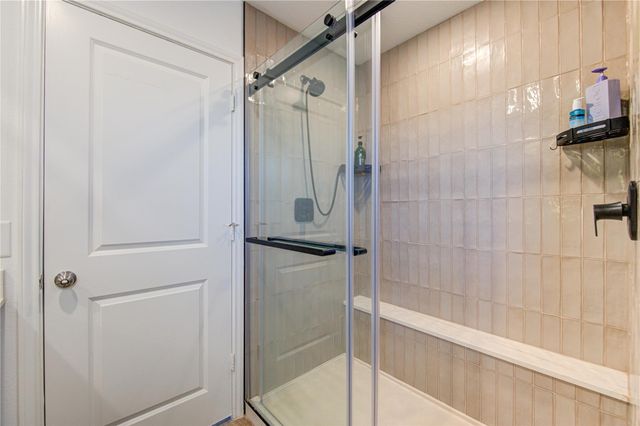 8206 Wave Arbor Drive, Cypress, TX 77433