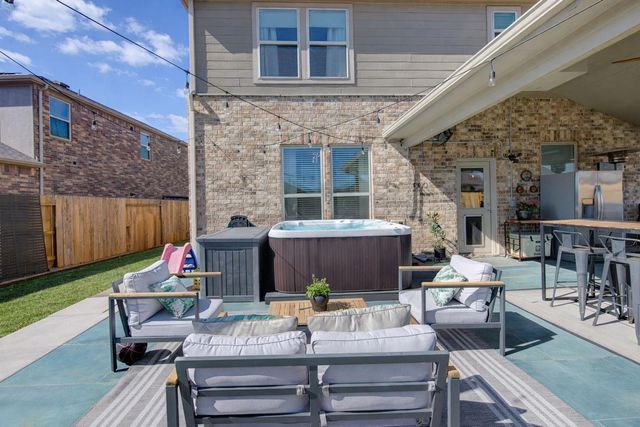 8206 Wave Arbor Drive, Cypress, TX 77433