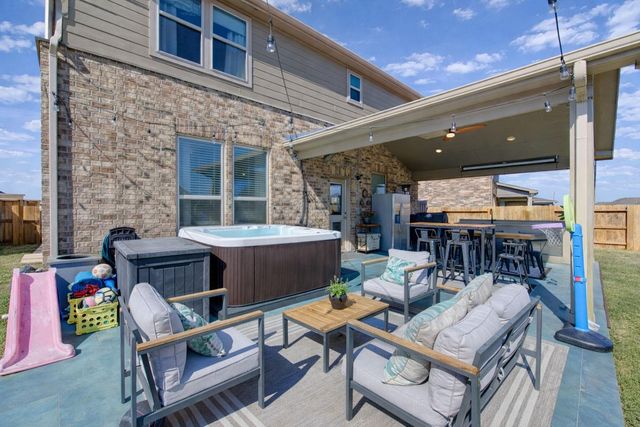 8206 Wave Arbor Drive, Cypress, TX 77433