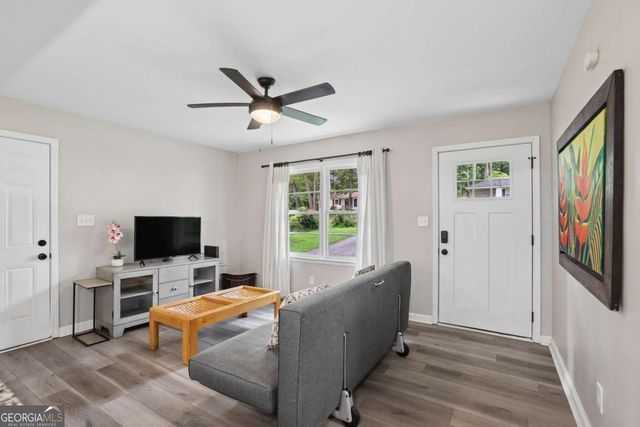 6385 Lobelia Road SW, Mableton, GA 30126