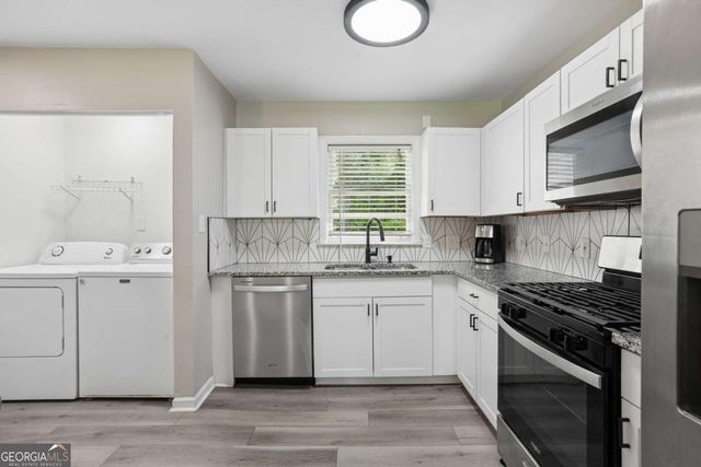 6385 Lobelia Road SW, Mableton, GA 30126