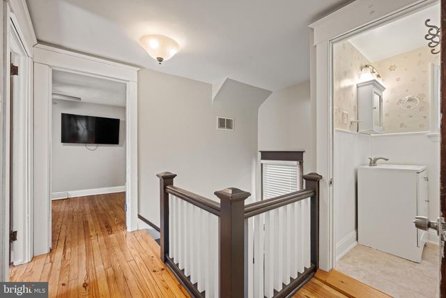 133 W LAKE AVE, Blackwood, NJ 08012