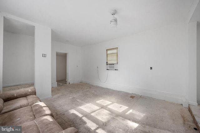 133 W LAKE AVE, Blackwood, NJ 08012