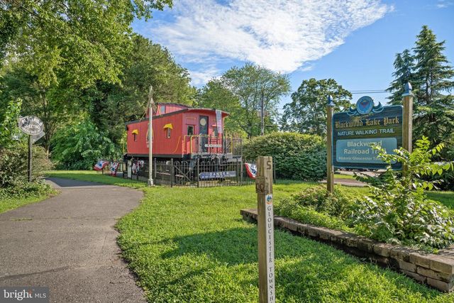 133 W LAKE AVE, Blackwood, NJ 08012