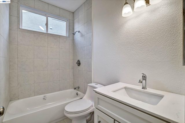 1536 Jensen Dr, Pittsburg, CA 94565