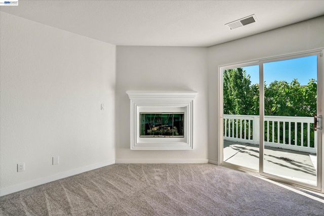 1536 Jensen Dr, Pittsburg, CA 94565
