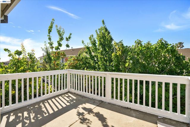 1536 Jensen Dr, Pittsburg, CA 94565