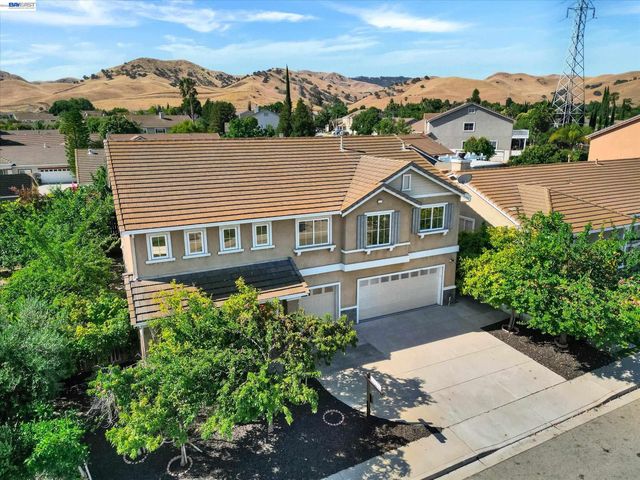 1536 Jensen Dr, Pittsburg, CA 94565