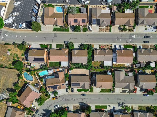 1536 Jensen Dr, Pittsburg, CA 94565