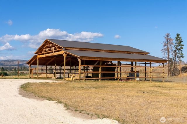 1486 N Star Road, Malott, WA 98829