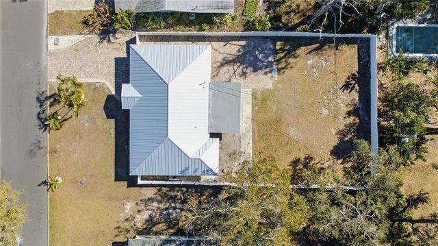 3223 1ST AVENUE W, Bradenton, FL 34205