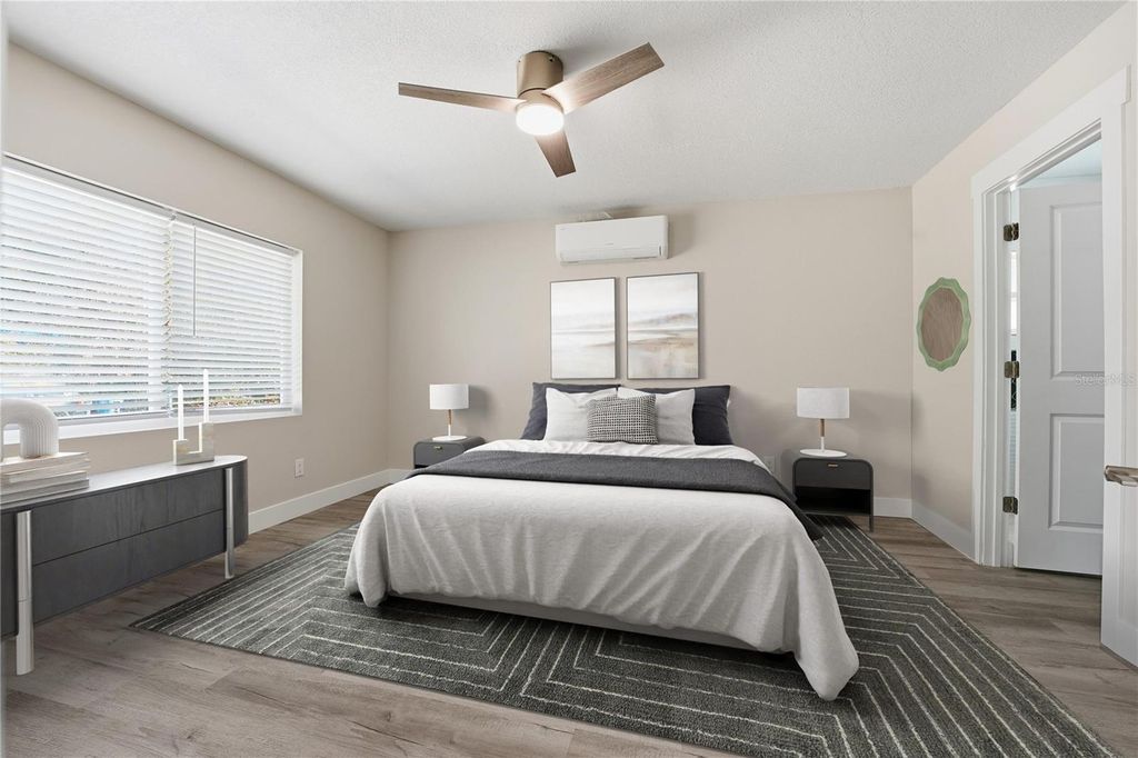 Image 27 of property listing at 3223 1ST AVENUE W, Bradenton, FL 34205