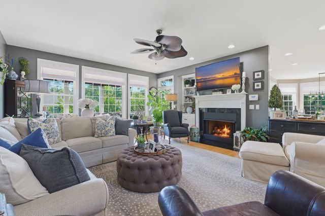 216 Summer Breeze Way, Pinopolis, SC 29469