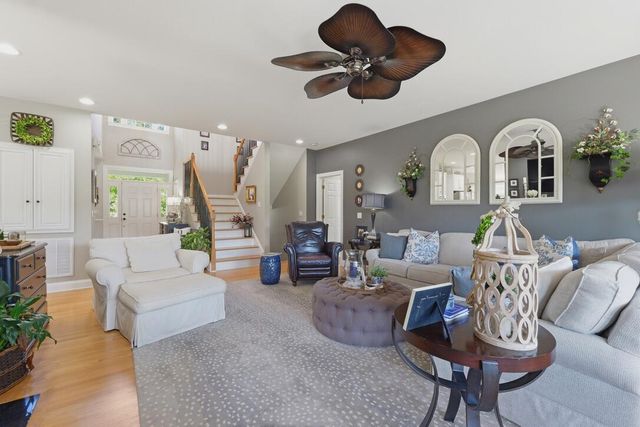 216 Summer Breeze Way, Pinopolis, SC 29469