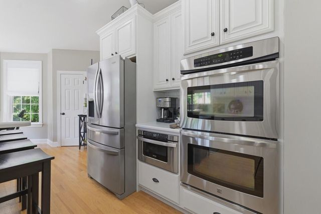 216 Summer Breeze Way, Pinopolis, SC 29469