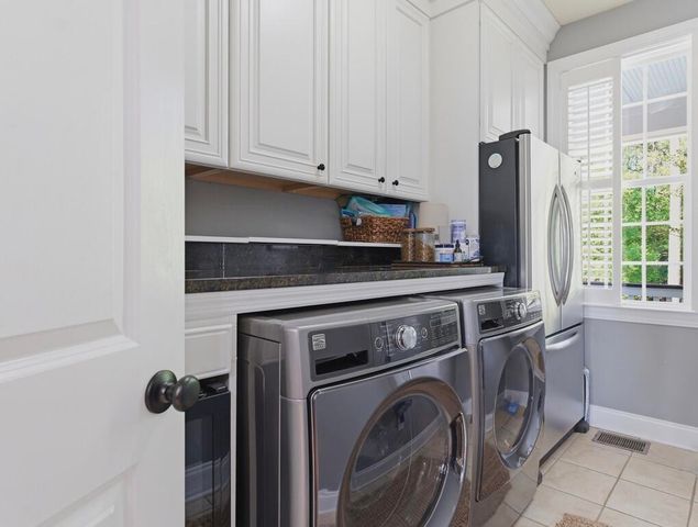 216 Summer Breeze Way, Pinopolis, SC 29469