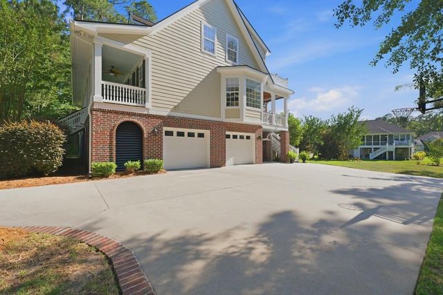 216 Summer Breeze Way, Pinopolis, SC 29469