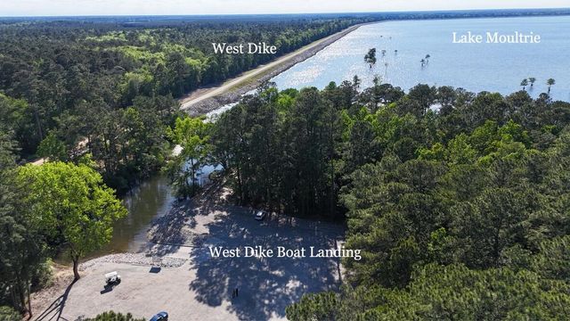 216 Summer Breeze Way, Pinopolis, SC 29469