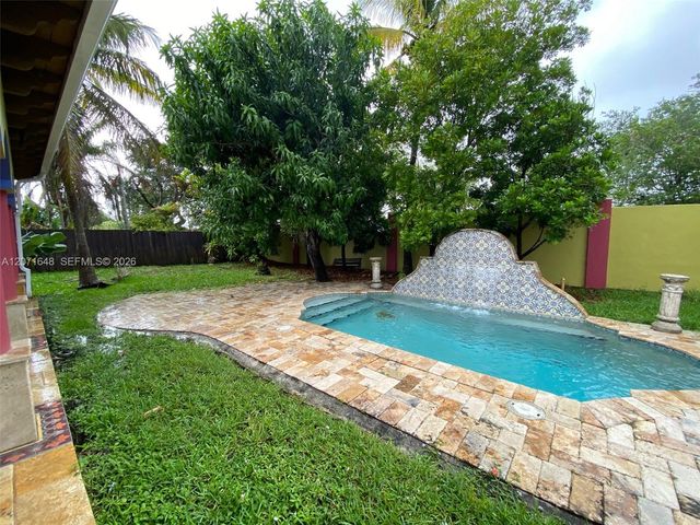 10025 SW 111 Street 0, Miami, FL 33176