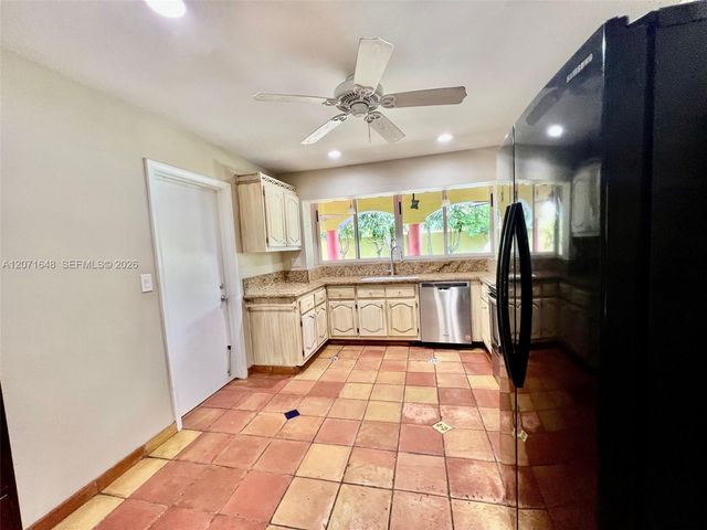 10025 SW 111 Street 0, Miami, FL 33176