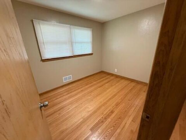 6438 N 84th STREET, Milwaukee, WI 53224