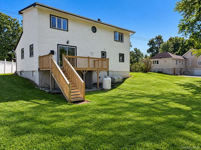 512 Bloomingburg Road, Middletown, NY 10940