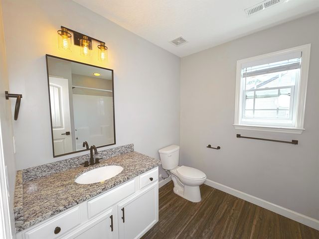 3121 Rainbow Lake Rd, Inman, SC 29349